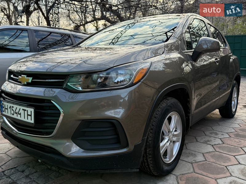 Внедорожник / Кроссовер Chevrolet Trax 2020 в Измаиле