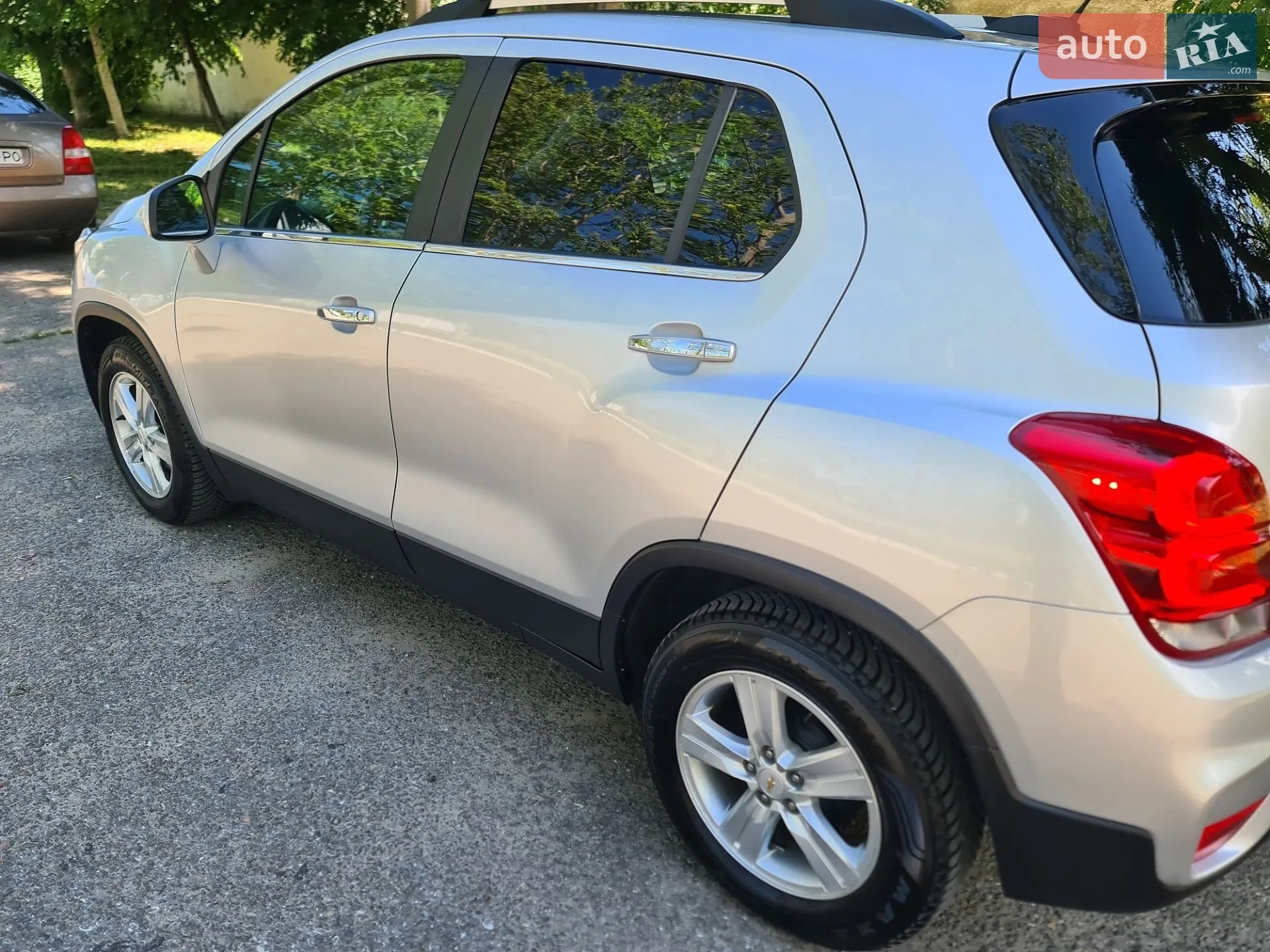 Chevrolet Trax 2019 VIN KL7CJLSB1LB034805 фото оголошення 18 з 32