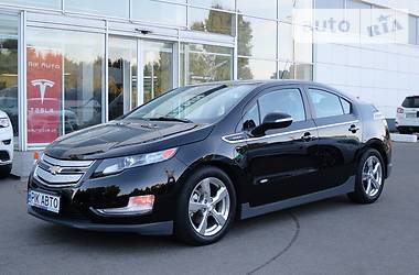 Хэтчбек Chevrolet Volt 2014 в Киеве