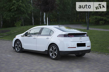 Хэтчбек Chevrolet Volt 2013 в Харькове