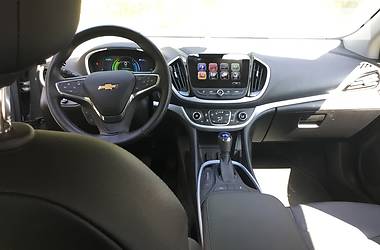 Хэтчбек Chevrolet Volt 2017 в Киеве