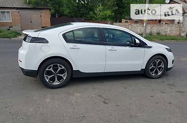 Хэтчбек Chevrolet Volt 2013 в Полтаве