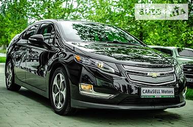 Хэтчбек Chevrolet Volt 2014 в Киеве