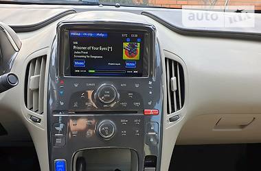 Хетчбек Chevrolet Volt 2013 в 