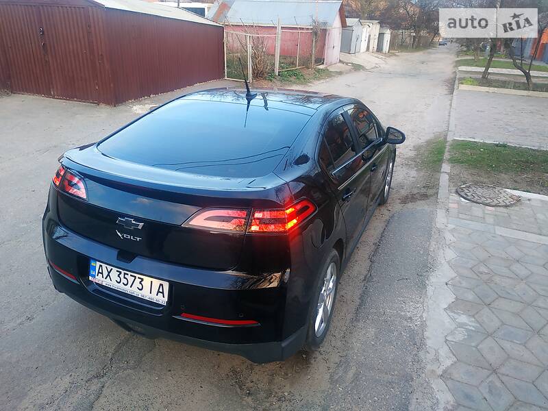 Хетчбек Chevrolet Volt 2011 в Харкові