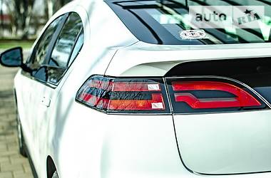Хетчбек Chevrolet Volt 2015 в 