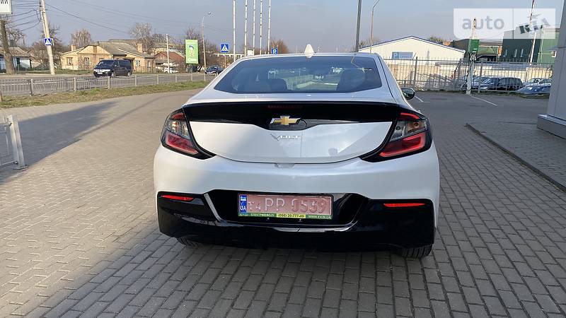 Хетчбек Chevrolet Volt 2018 в Києві