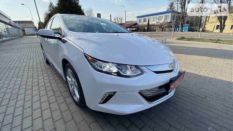 Хетчбек Chevrolet Volt 2018 в Києві