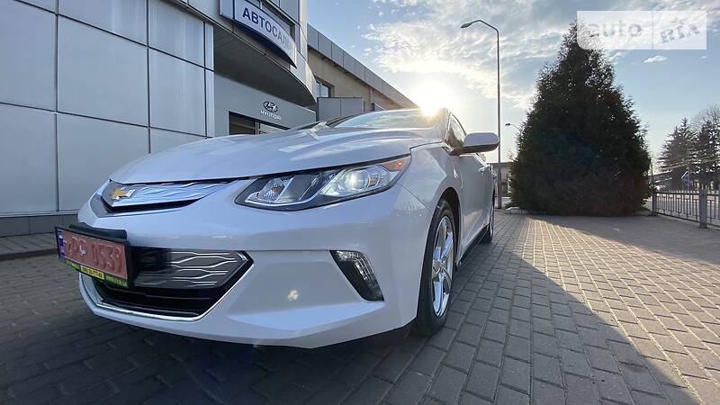 Хетчбек Chevrolet Volt 2018 в Києві