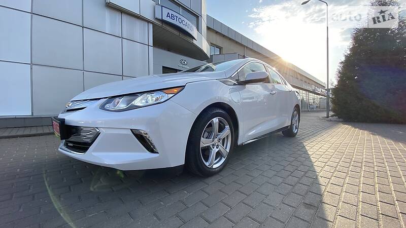 Хетчбек Chevrolet Volt 2018 в Києві