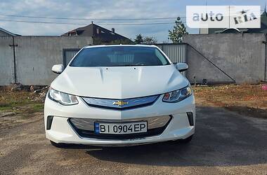 Хэтчбек Chevrolet Volt 2017 в Киеве