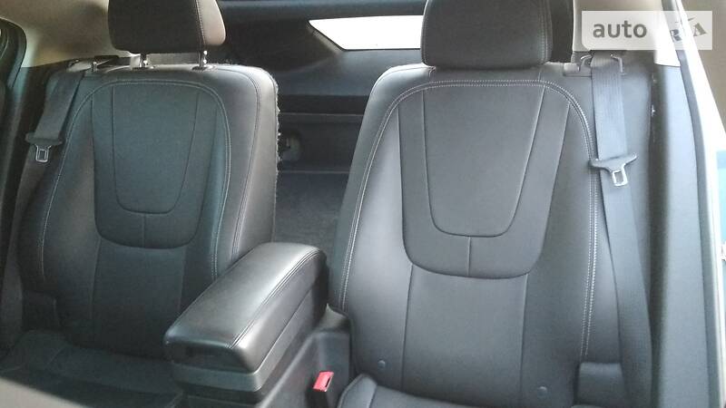 Хэтчбек Chevrolet Volt 2012 в Киеве
