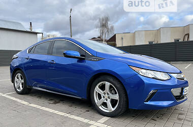 Лифтбек Chevrolet Volt 2016 в Черкассах