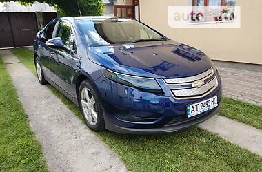 Хэтчбек Chevrolet Volt 2012 в Ивано-Франковске