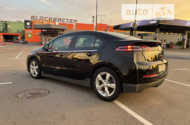 Лифтбек Chevrolet Volt 2013 в Киеве