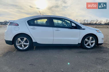 Лифтбек Chevrolet Volt 2015 в Кролевце