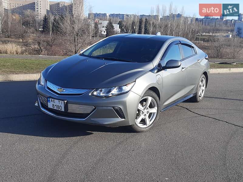 Хэтчбек Chevrolet Volt 2016 в Краковце