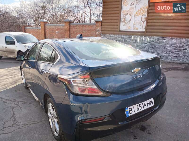 Универсал Chevrolet Volt 2018 в Полтаве