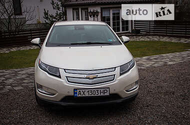 Лифтбек Chevrolet Volt 2013 в Луцке