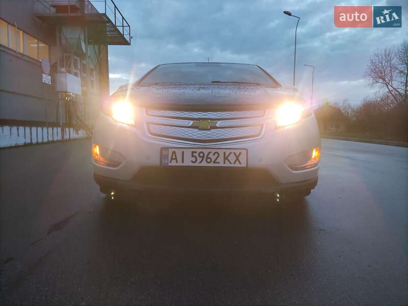 Хэтчбек Chevrolet Volt 2011 в Житомире