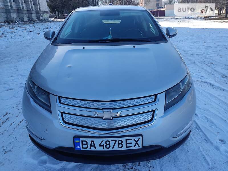 Хэтчбек Chevrolet Volt 2015 в Кропивницком