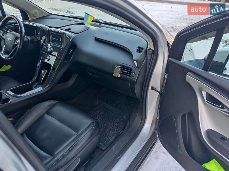 Хетчбек Chevrolet Volt 2015 в Кропивницькому