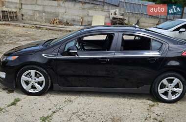 Хэтчбек Chevrolet Volt 2013 в Черновцах