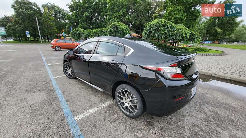 Хетчбек Chevrolet Volt 2016 в Дніпрі фото 4 Хетчбек Chevrolet Volt 2016 в Дніпрі
