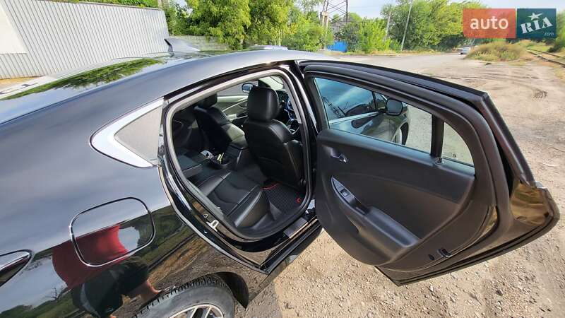 Хетчбек Chevrolet Volt 2016 в Дніпрі фото 24 Хетчбек Chevrolet Volt 2016 в Дніпрі