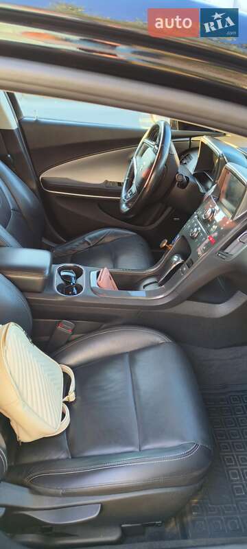 Хэтчбек Chevrolet Volt 2014 в Южноукраинске фото 13 Хэтчбек Chevrolet Volt 2014 в Южноукраинске
