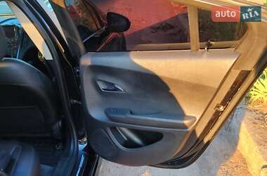 Хэтчбек Chevrolet Volt 2014 в Южноукраинске