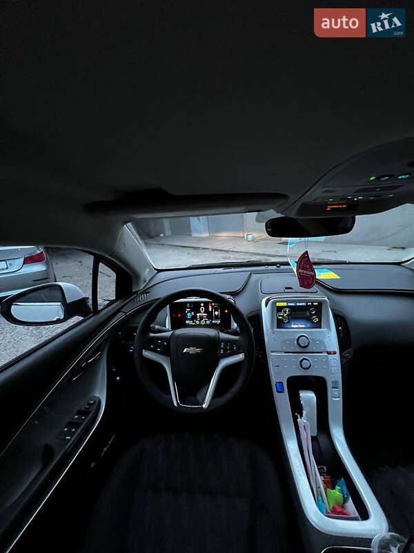 Хетчбек Chevrolet Volt 2013 в Запоріжжі
