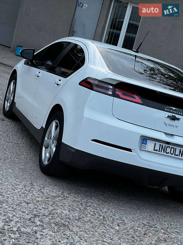 Хетчбек Chevrolet Volt 2013 в Запоріжжі
