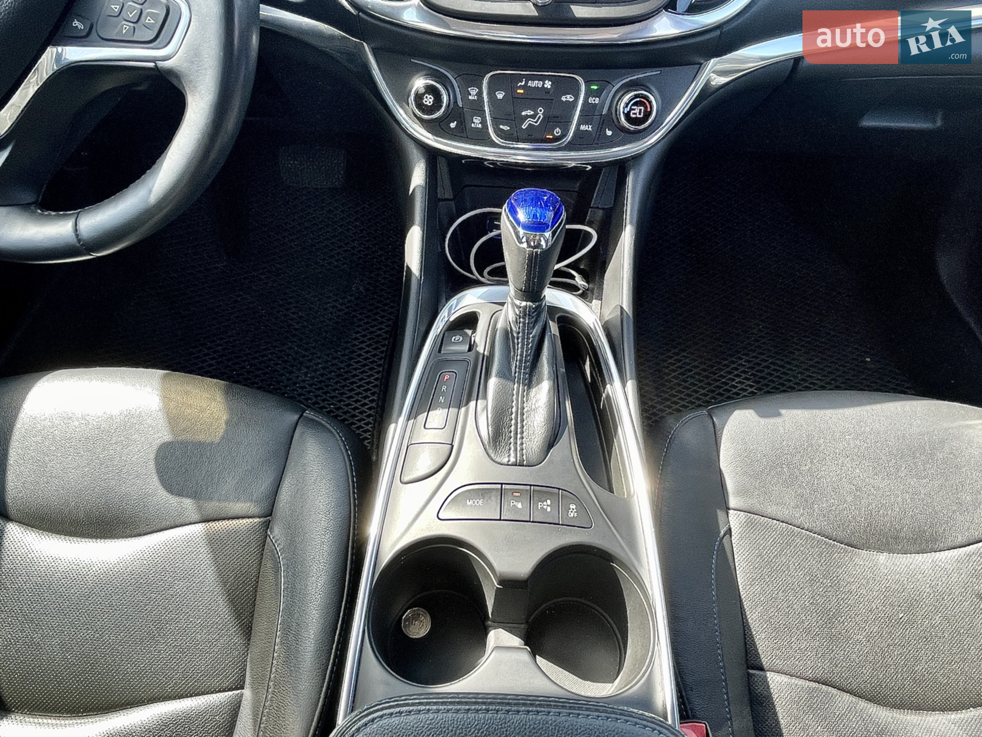 2015 Chevrolet Volt - мініатюра 11