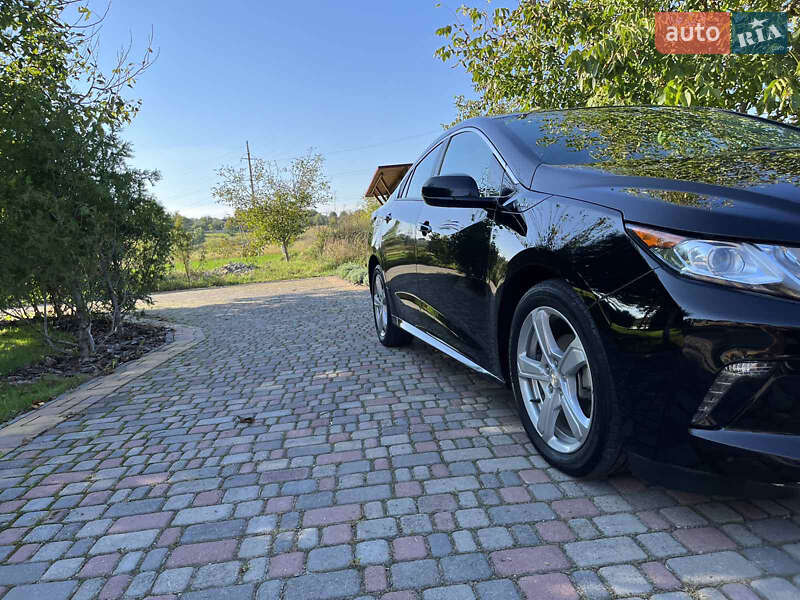 Хэтчбек Chevrolet Volt 2017 в Черновцах
