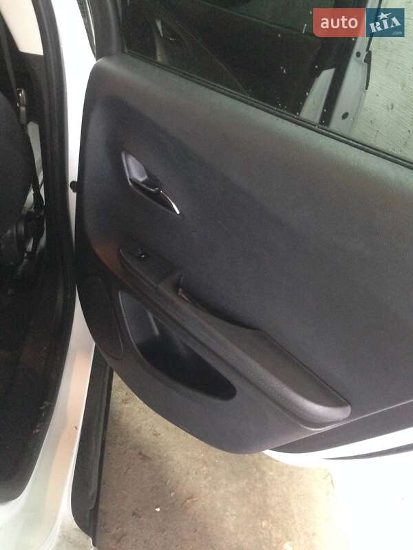 Хетчбек Chevrolet Volt 2013 в Коломиї фото 10 Хетчбек Chevrolet Volt 2013 в Коломиї