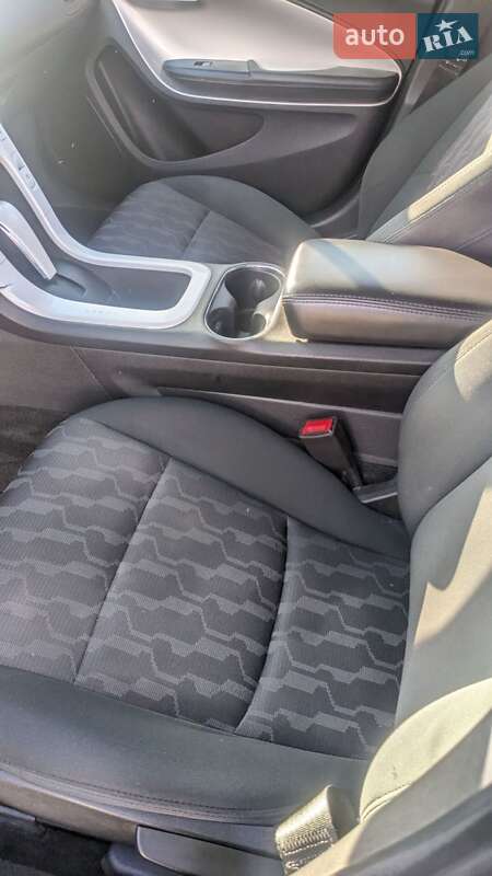 Хетчбек Chevrolet Volt 2011 в Тернополі