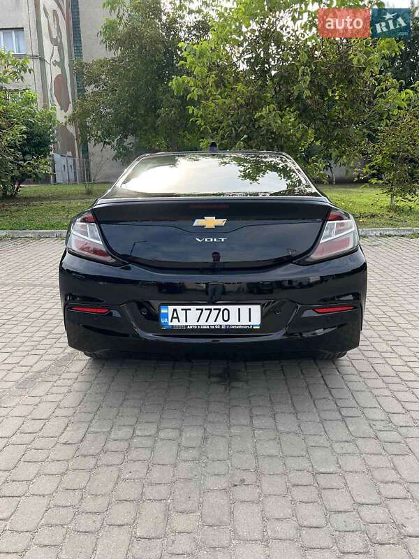 Хэтчбек Chevrolet Volt 2016 в Ивано-Франковске