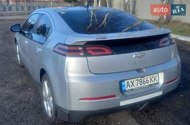 Хэтчбек Chevrolet Volt 2014 в 