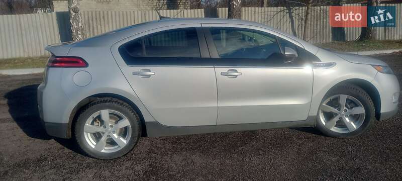 Хетчбек Chevrolet Volt 2014 в Первомайську