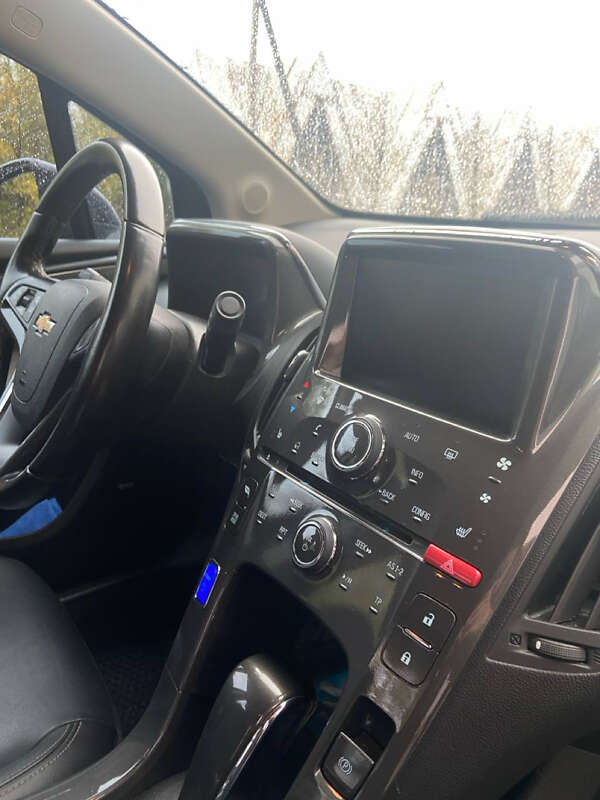 Хэтчбек Chevrolet Volt 2015 в Николаеве