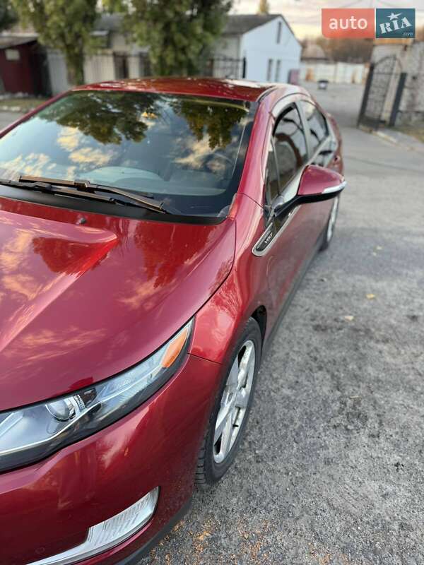 Хэтчбек Chevrolet Volt 2013 в Кременчуге