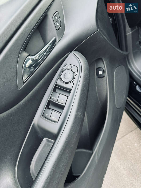 Хетчбек Chevrolet Volt 2017 в Києві фото 28 Хетчбек Chevrolet Volt 2017 в Києві