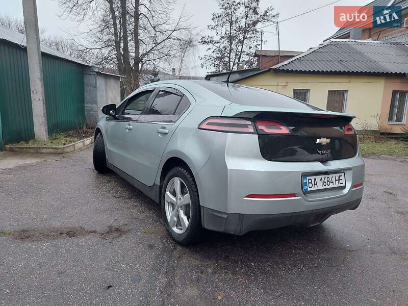 Хетчбек Chevrolet Volt 2011 в Кропивницькому