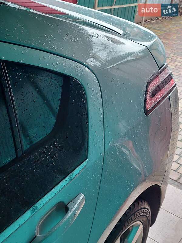 Хэтчбек Chevrolet Volt 2011 в Кропивницком