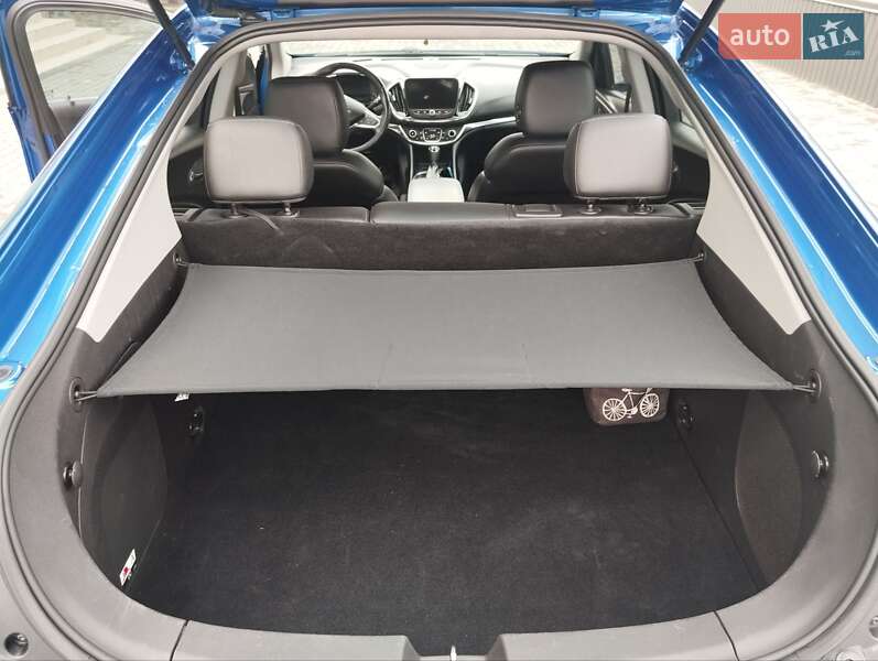Хетчбек Chevrolet Volt 2016 в Тернополі
