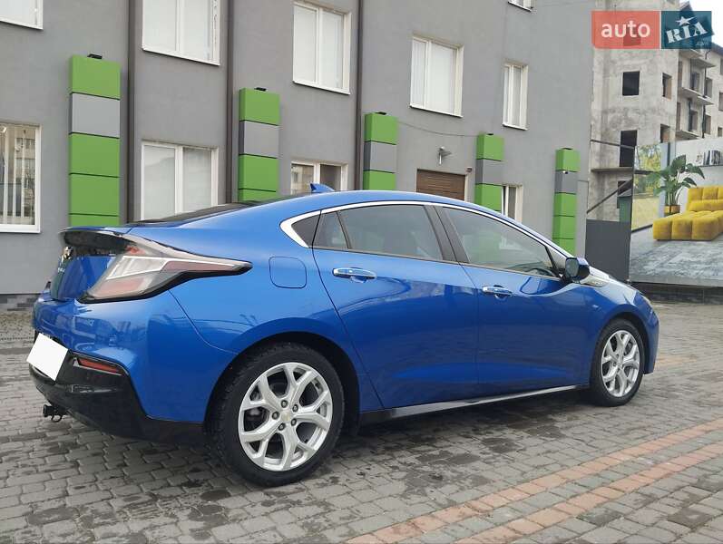 Хетчбек Chevrolet Volt 2016 в Тернополі