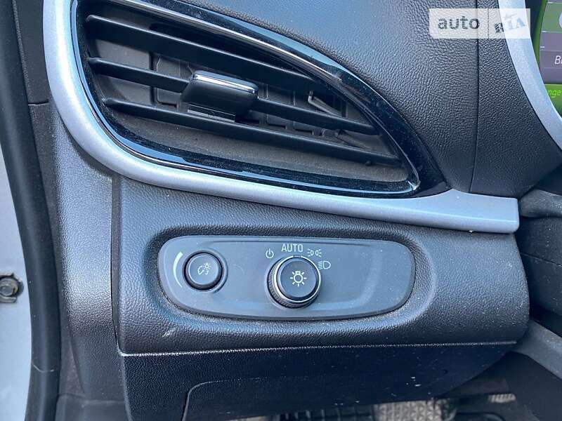 Хэтчбек Chevrolet Volt 2018 в Львове фото 23 Хэтчбек Chevrolet Volt 2018 в Львове