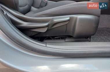 Хэтчбек Chevrolet Volt 2017 в 