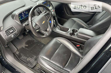 Хэтчбек Chevrolet Volt 2012 в Киеве